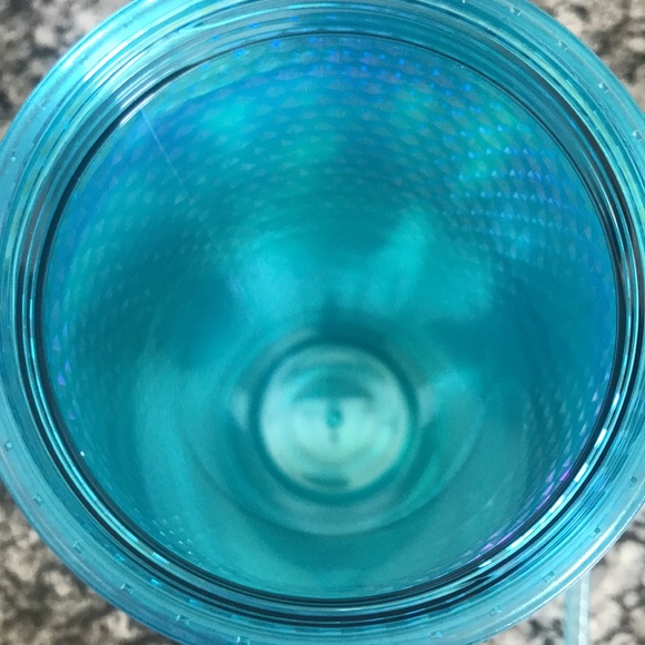 🩵NWT🩵 TWO Starbucks Winter Glacier Gradient Studded Tumblers Blue 16oz & 24oz - Picture 10 of 16